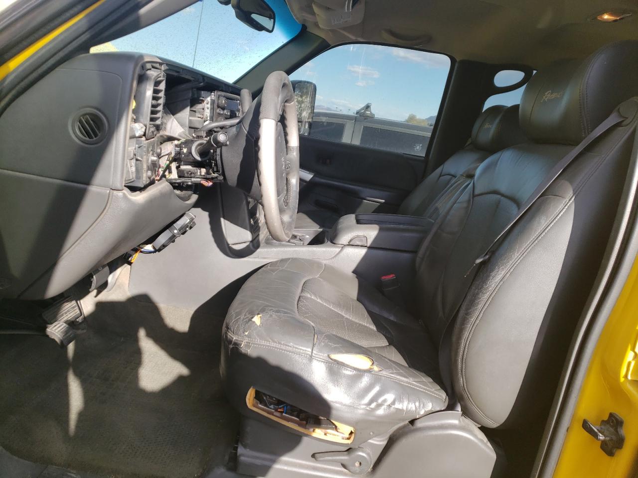 1GTHK23U03F141157 2003 GMC Sierra K2500 Heavy Duty