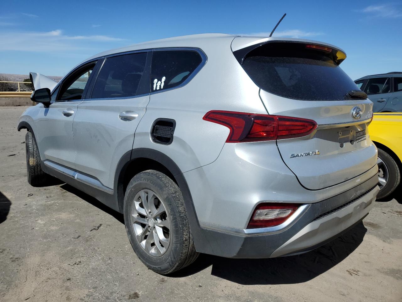 2019 Hyundai Santa Fe Se vin: 5NMS2CAD2KH136347