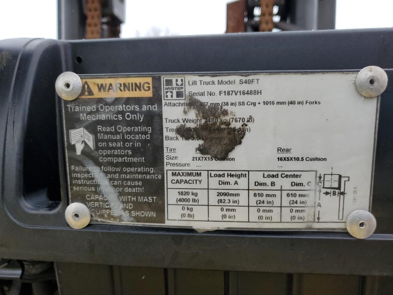 Lot #3242791985 2010 HYST FORKLIFT