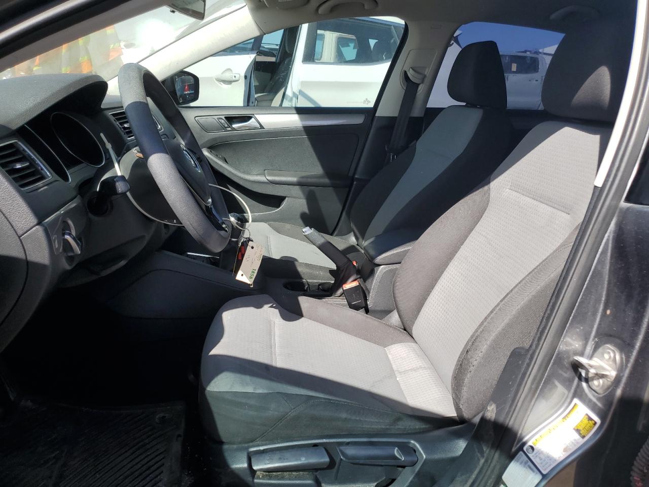 3VW167AJ7HM415180 2017 Volkswagen Jetta S