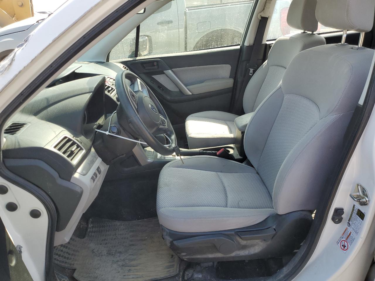 JF2SJAAC4JH443695 2018 Subaru Forester 2.5I