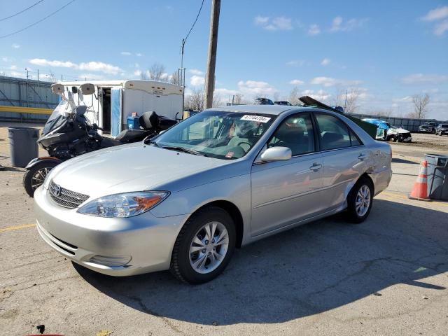 Lot #2429119419 2004 TOYOTA CAMRY LE salvage car