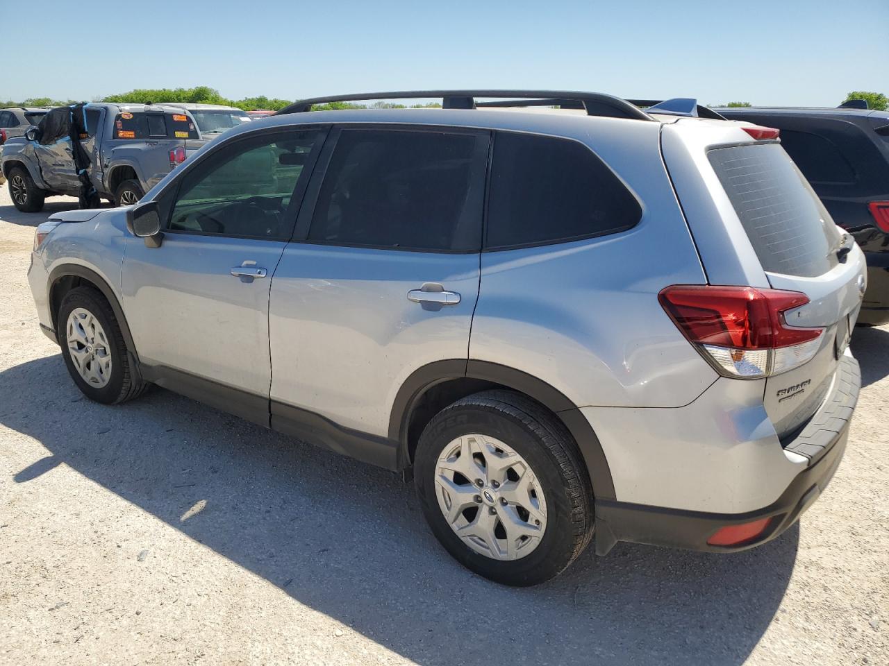 Lot #2428309533 2019 SUBARU FORESTER