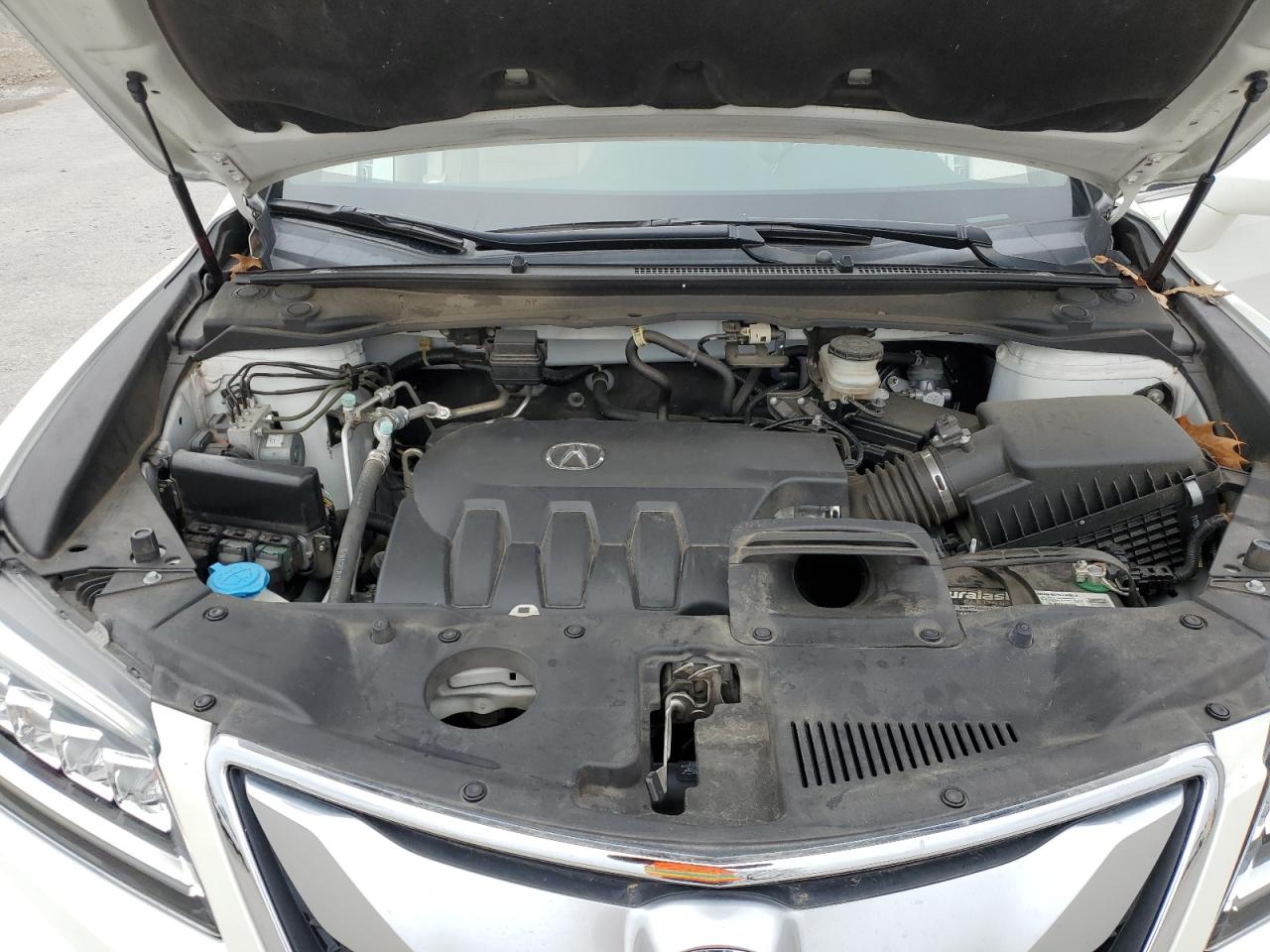 2018 Acura Rdx Technology vin: 5J8TB4H57JL012873