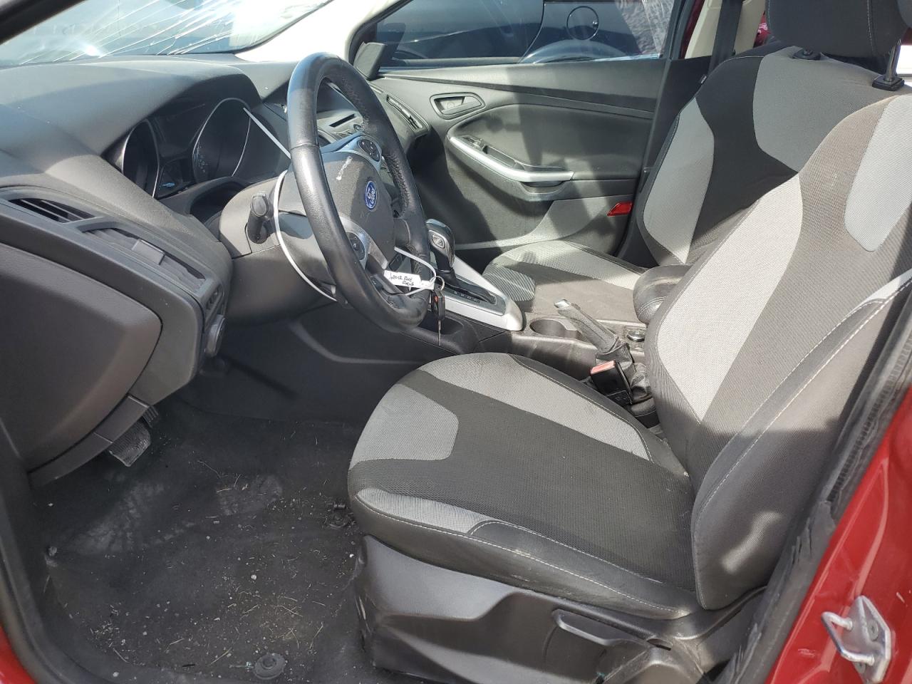 1FAHP3K25CL306960 2012 Ford Focus Se