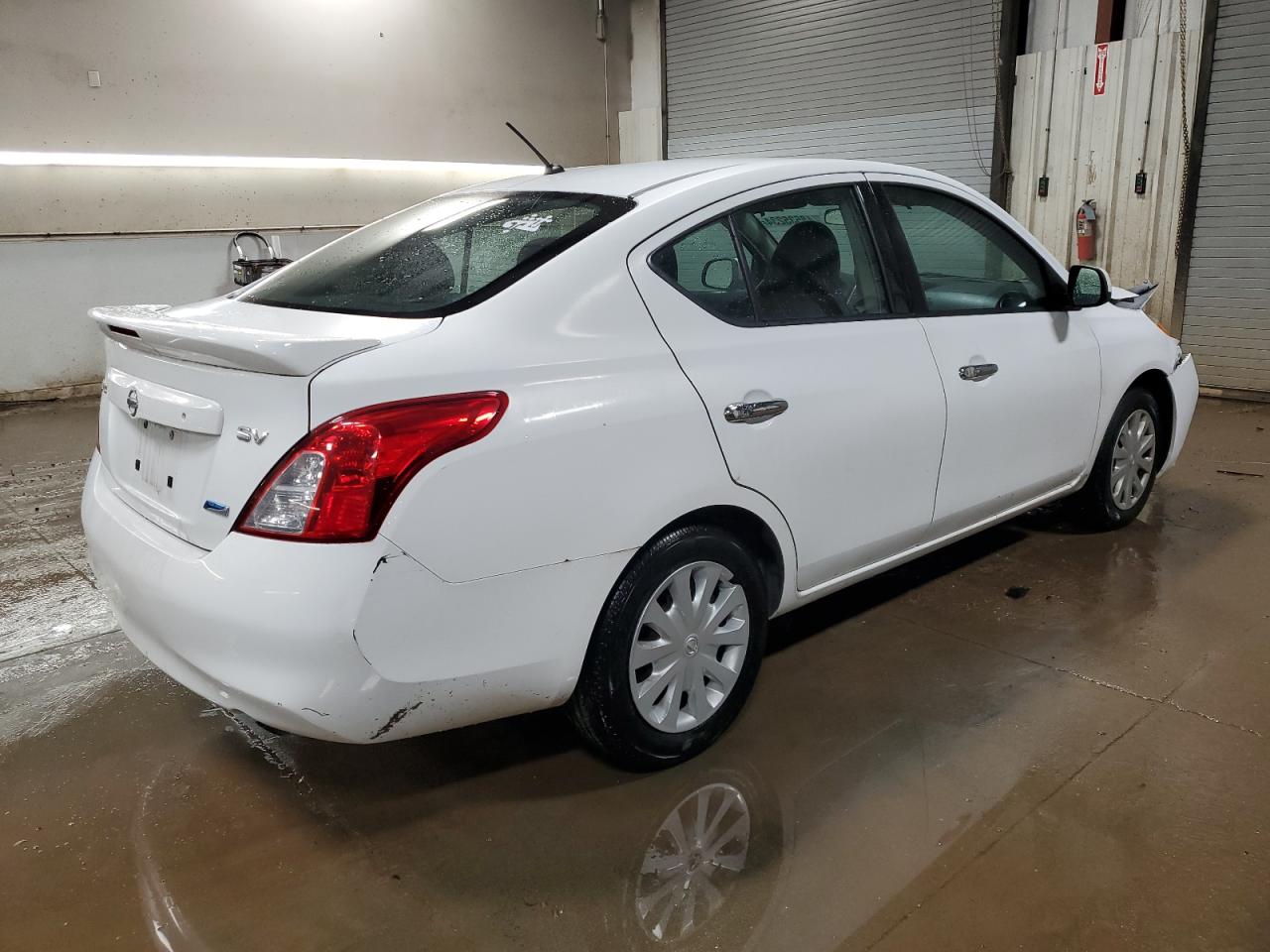 3N1CN7AP5EK441015 2014 Nissan Versa S