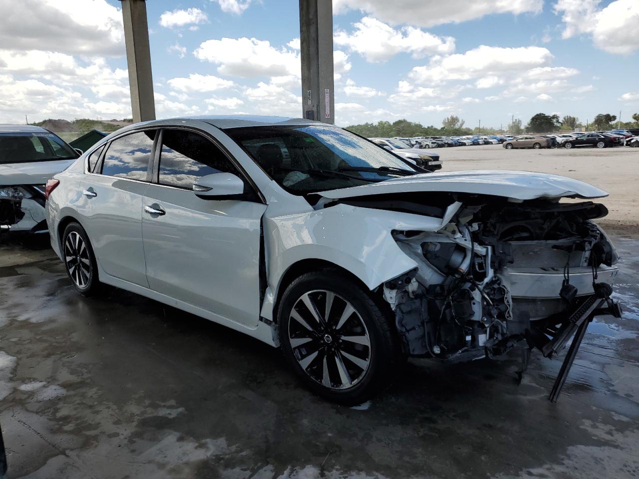 1N4AL3APXJC128745 2018 Nissan Altima 2.5