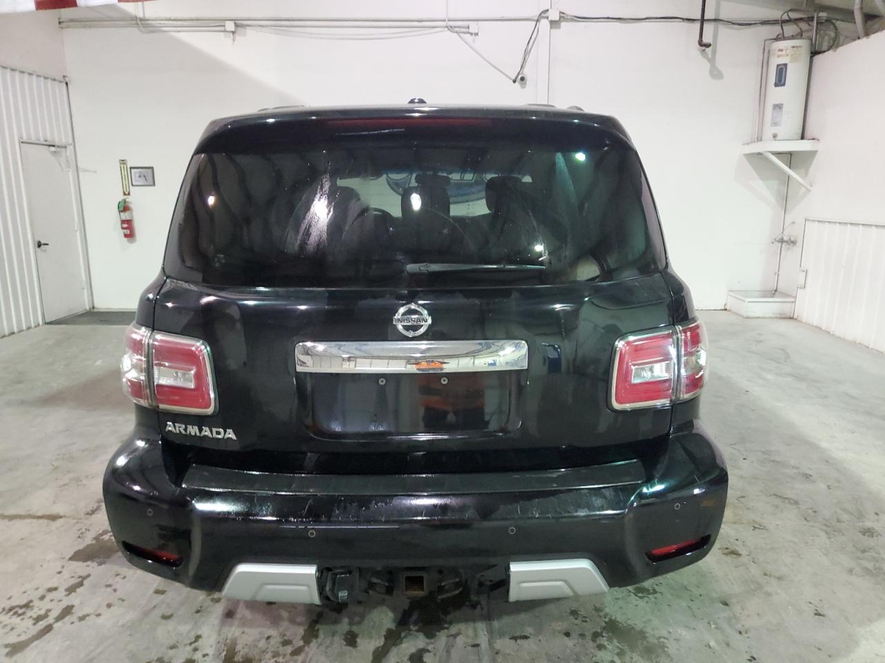 JN8AY2NC8H9507638 2017 Nissan Armada Sv