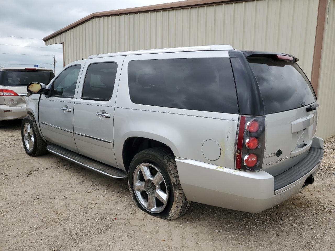 1GKUKMEF8AR198005 2010 GMC Yukon Xl Denali