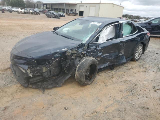 VIN 4T1C11AK8LU861063 2020 Toyota Camry, LE no.1