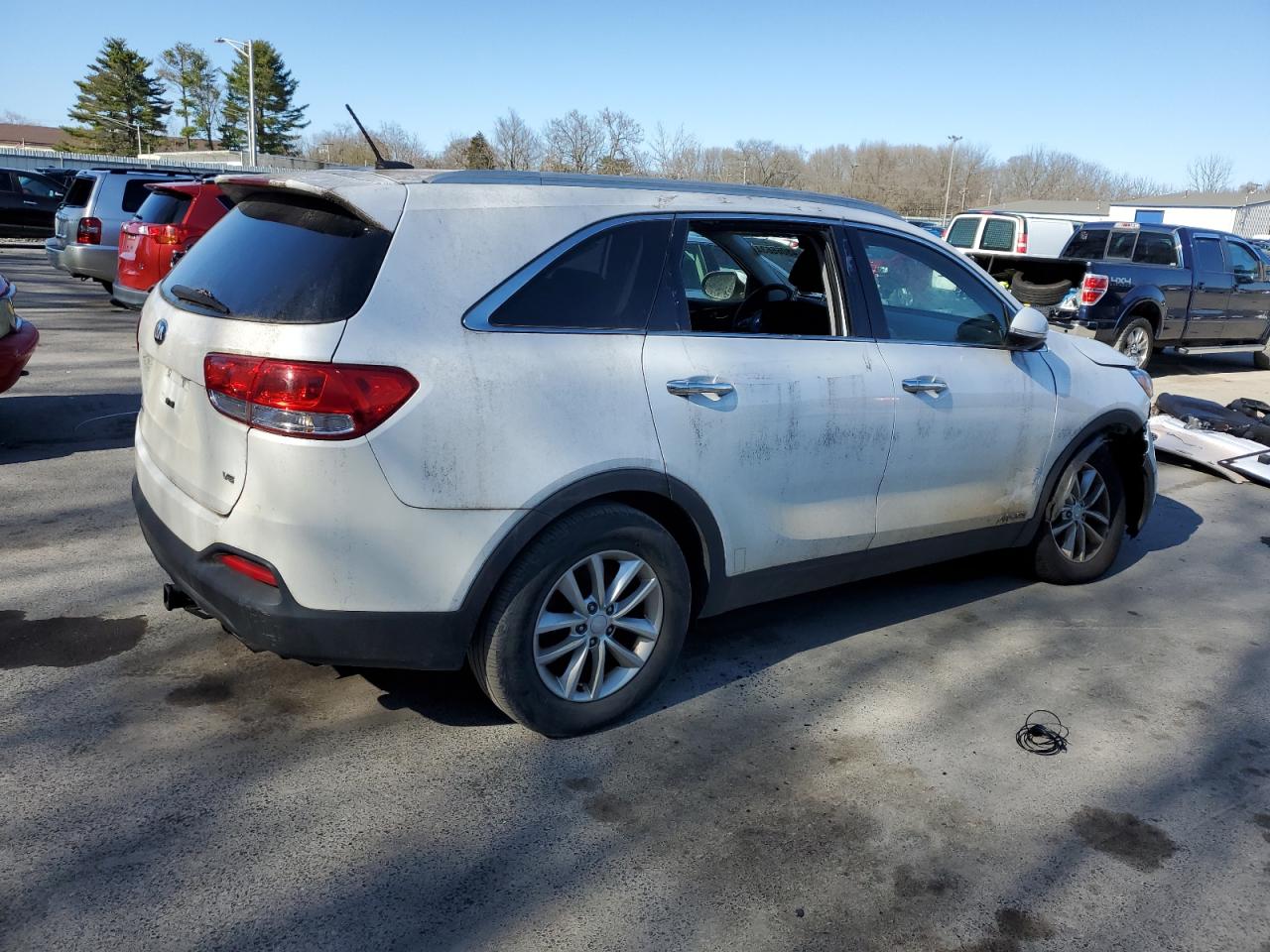 5XYPGDA50JG416363 2018 Kia Sorento Lx