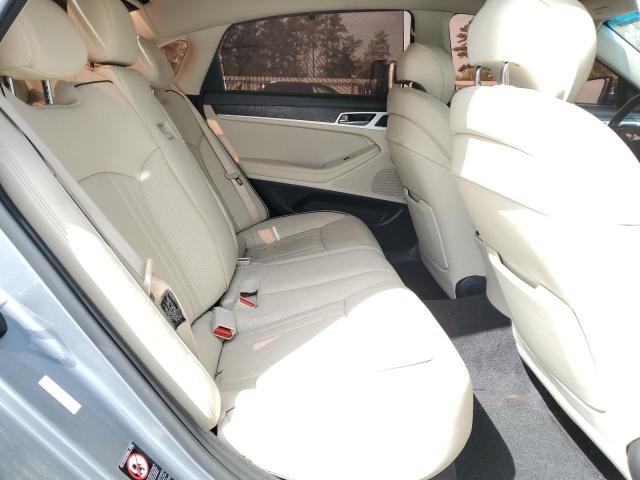 2016 HYUNDAI GENESIS 3. - KMHGN4JE2GU134427