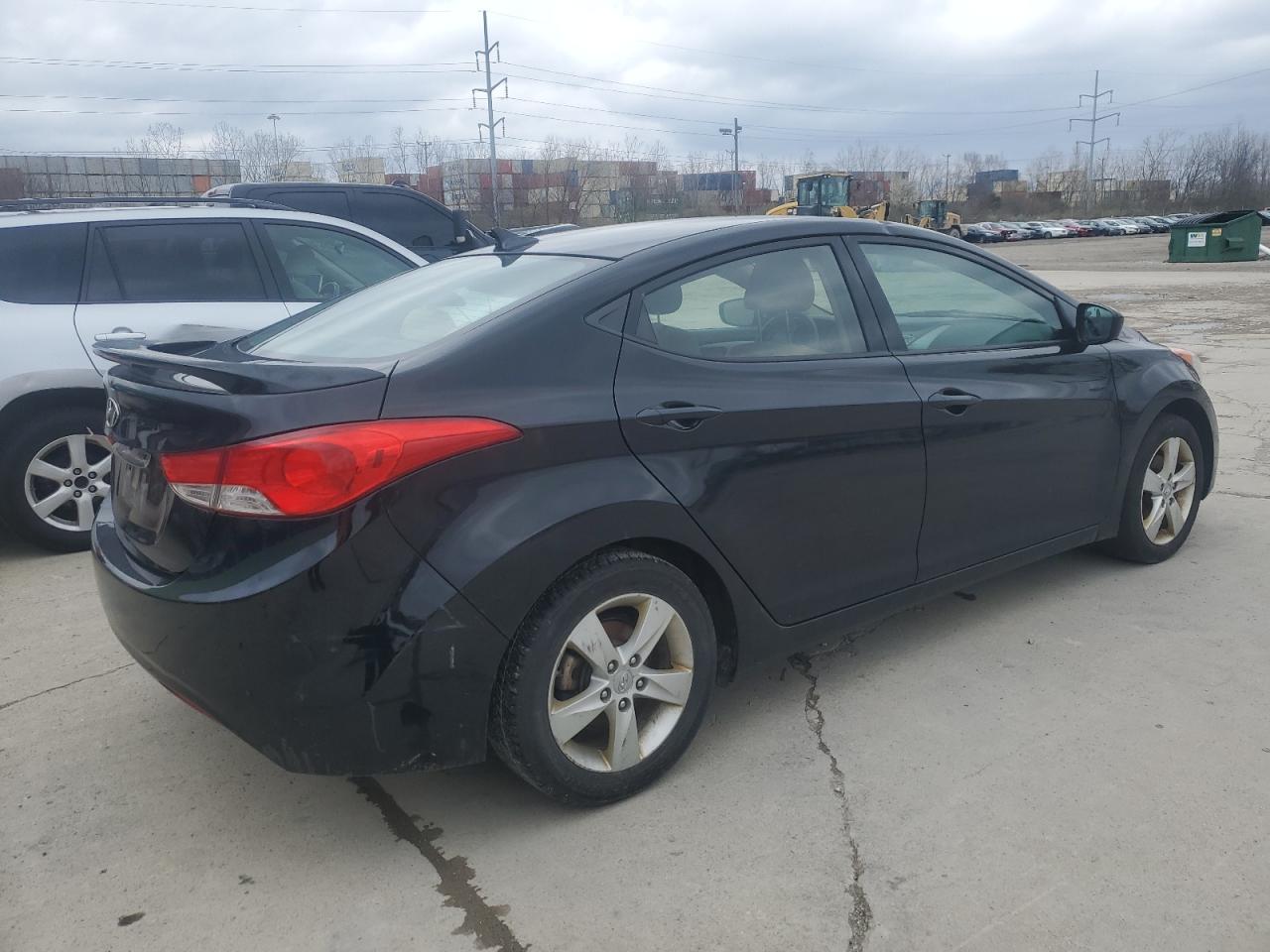 KMHDH4AE3DU874204 2013 Hyundai Elantra Gls