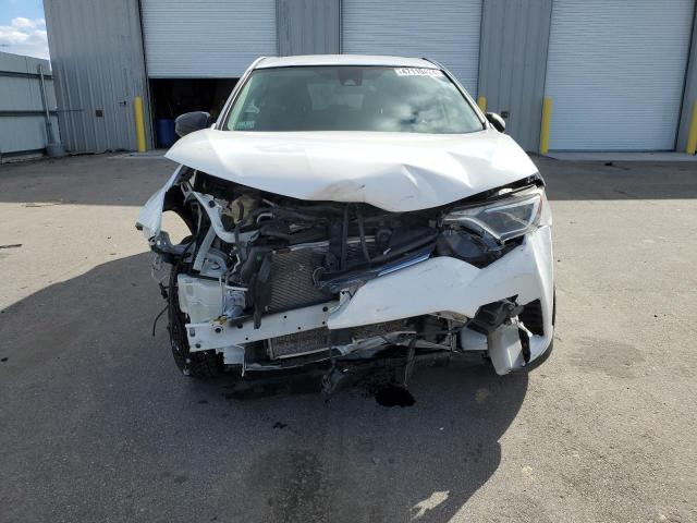 2018 TOYOTA RAV4 LE - JTMBFREV2JJ242526
