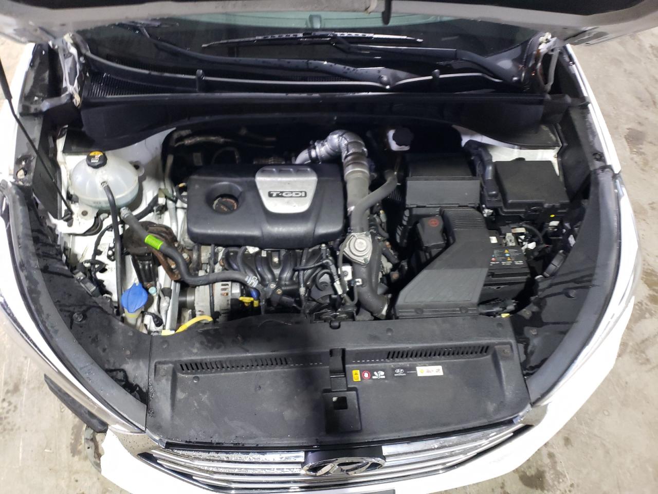 KM8J3CA23JU655577 2018 Hyundai Tucson Value