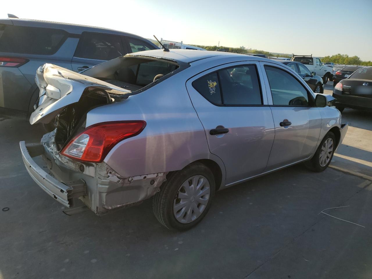 3N1CN7AP1EL851420 2014 Nissan Versa S