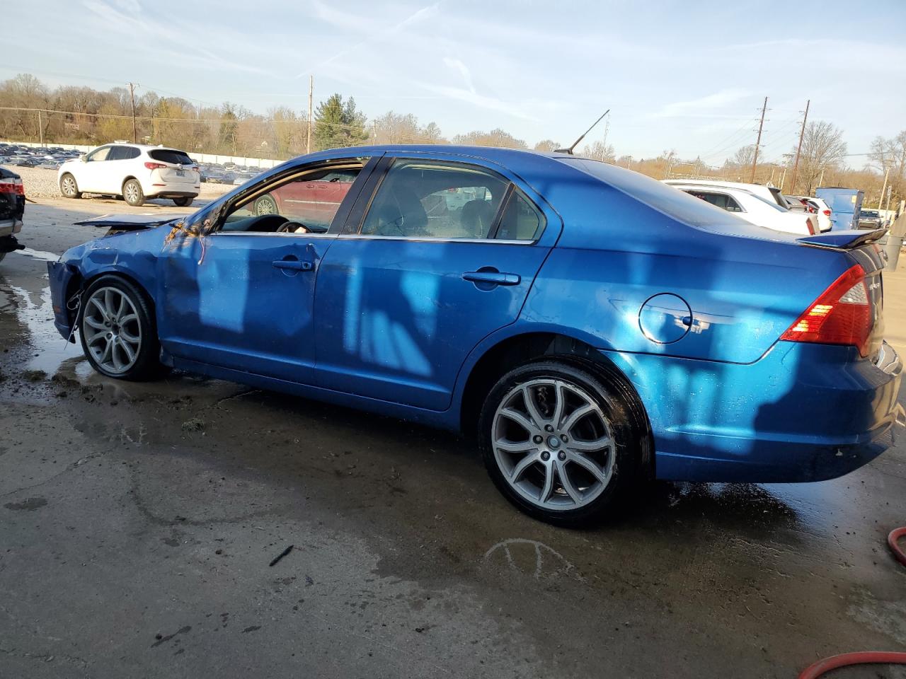 3FAHP0HA7BR232373 2011 Ford Fusion Se