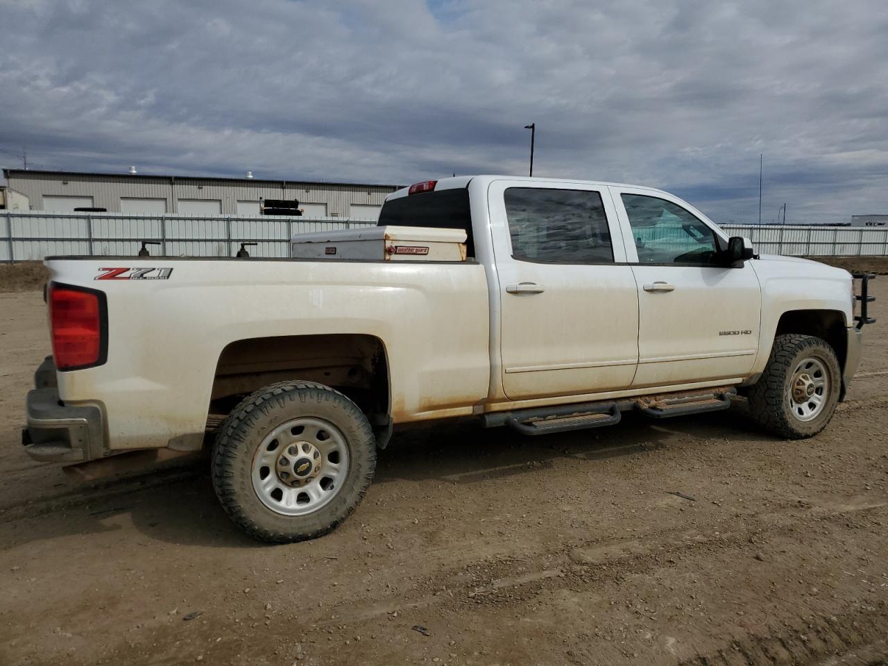 1GC1KVEG8JF244236 2018 Chevrolet Silverado K2500 Heavy Duty Lt