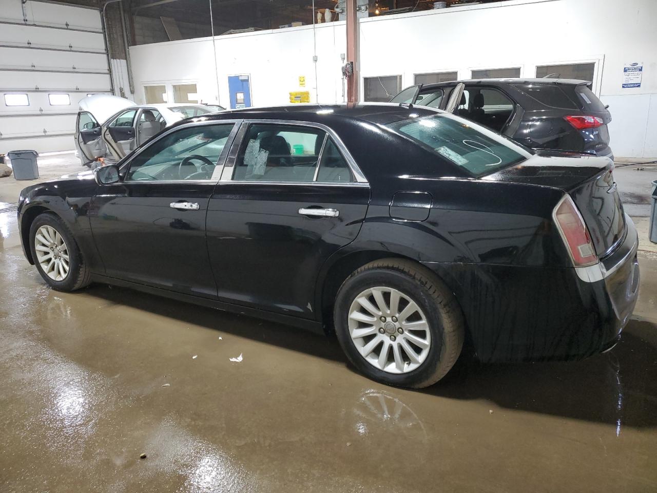 2014 Chrysler 300 vin: 2C3CCAAG0EH127537