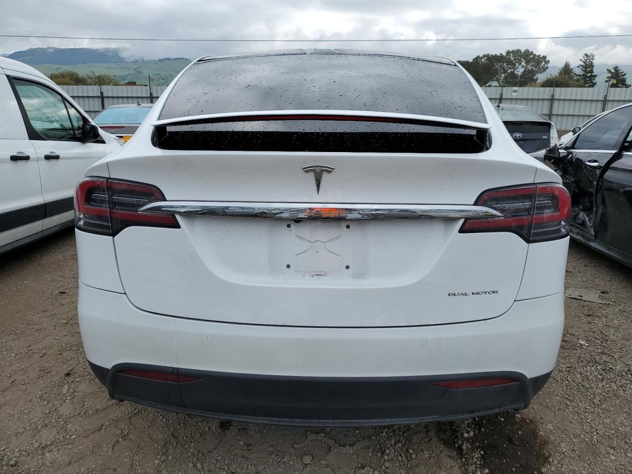 5YJXCAE21LF305597 2020 Tesla Model X