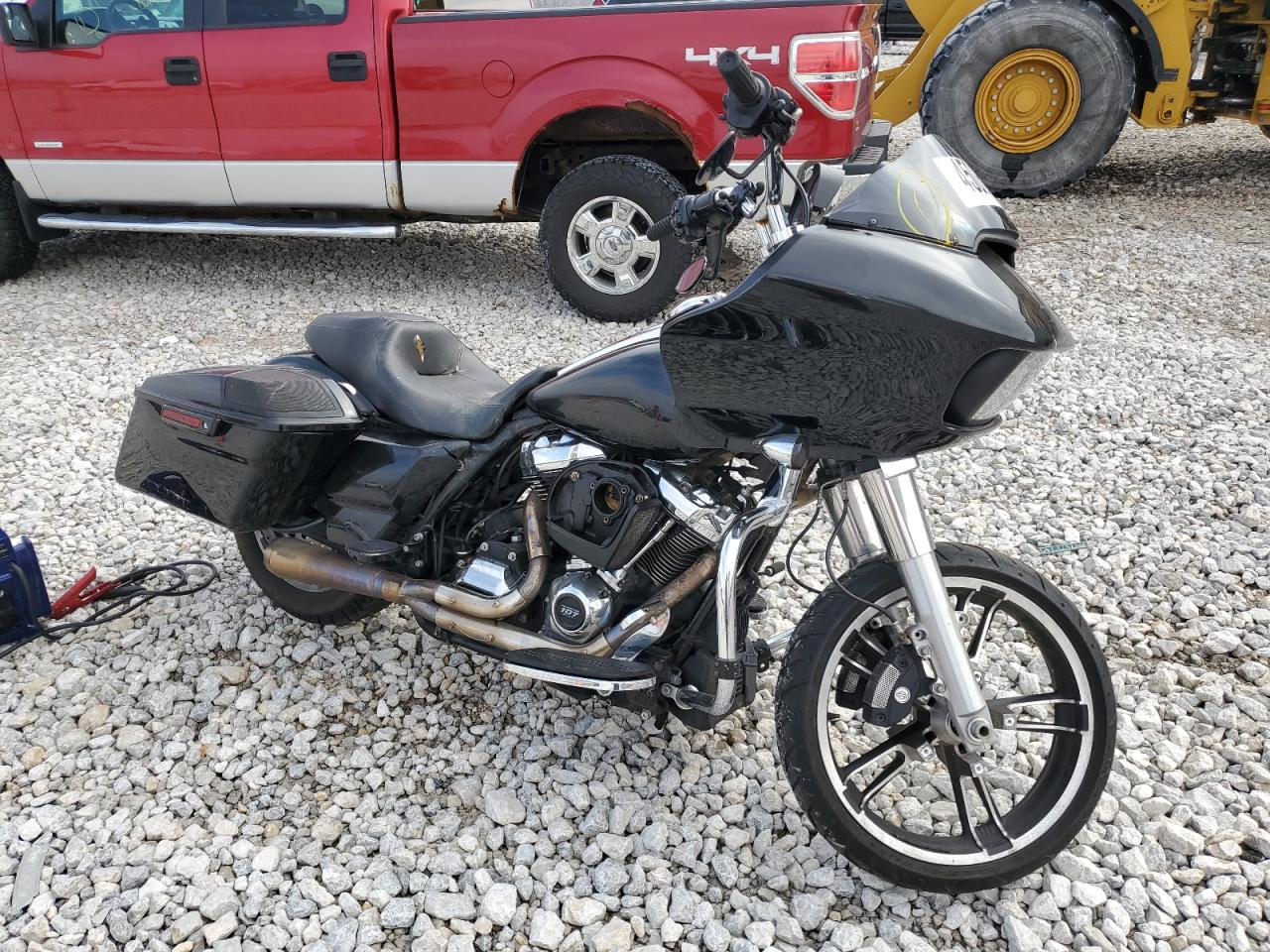1HD1KHC37HB609667 HARLEY-DAVIDSON FLTRX ROAD 2017