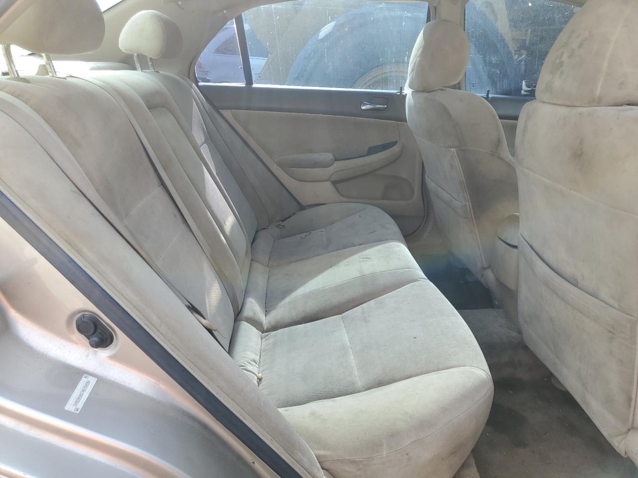 3HGCM56374G704084 2004 Honda Accord Lx