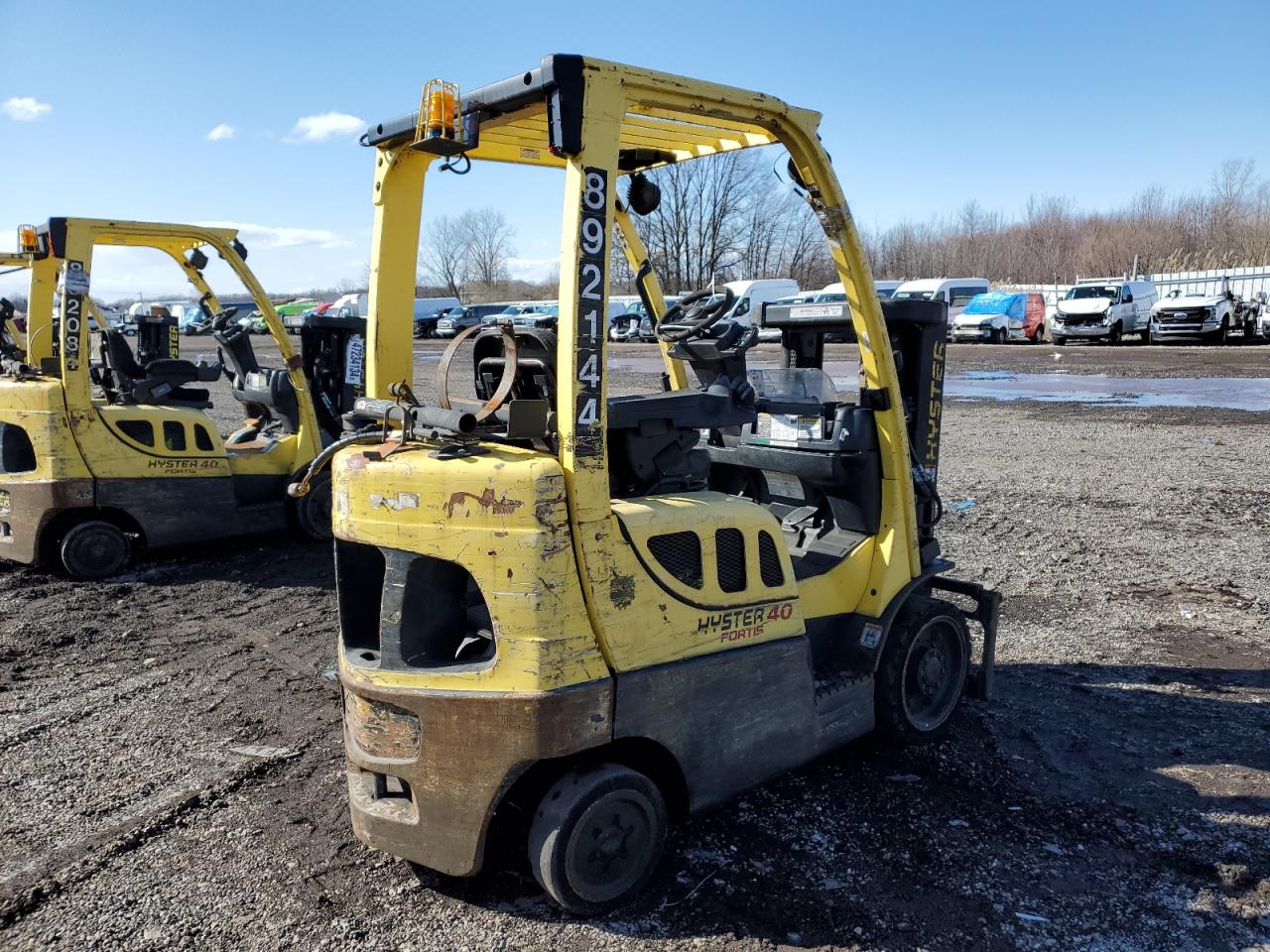 Lot #3242791984 2010 HYST FORKLIFT