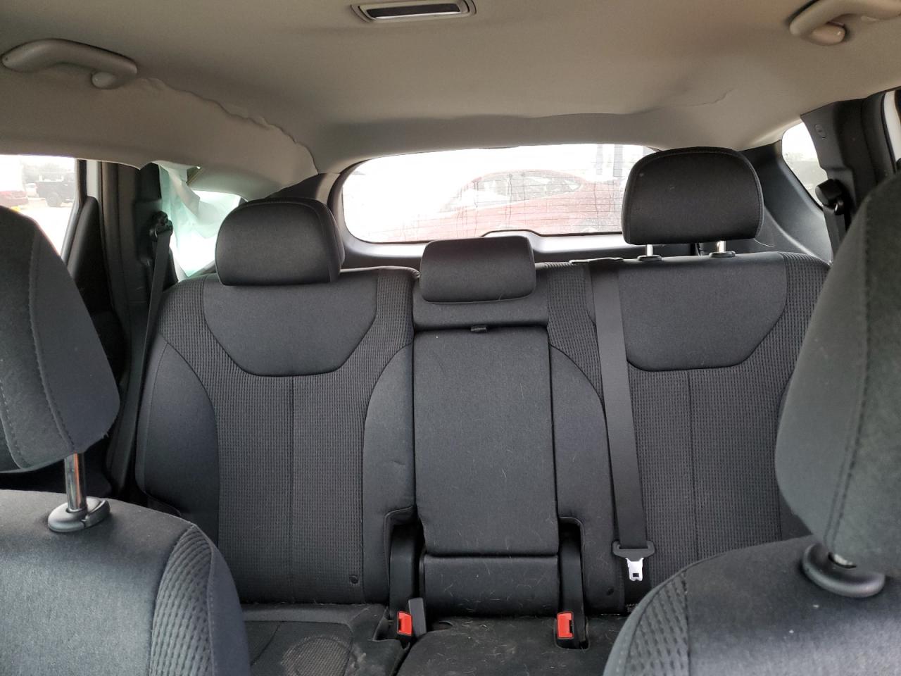 5NMS23AD2LH217169 2020 Hyundai Santa Fe Se