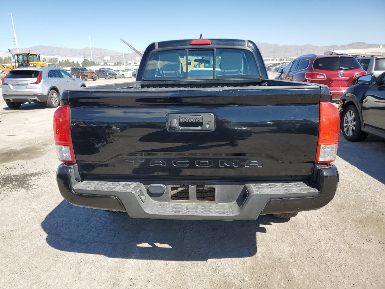 2016 Toyota Tacoma Access Cab vin: 5TFRX5GN0GX063621