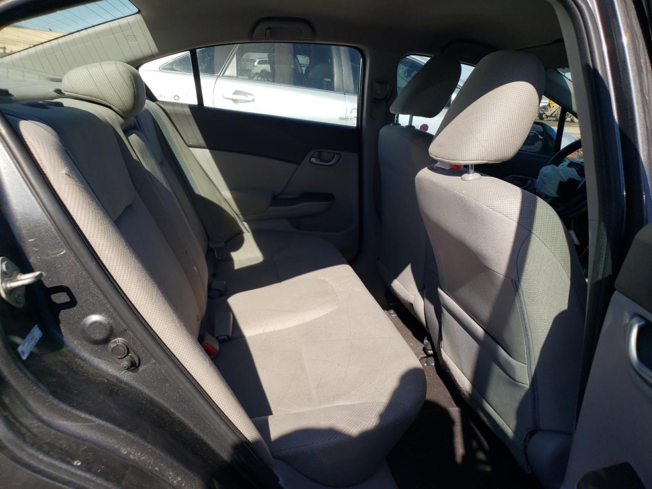 2HGFB2F47CH061597 2012 Honda Civic Lx