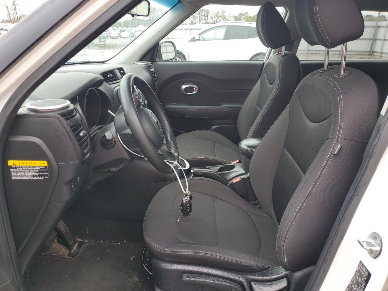 KNDJN2A26G7287704 2016 Kia Soul