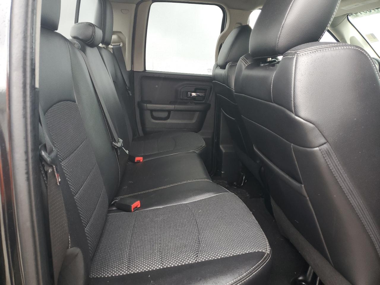 1C6RR7HT5FS753158 2015 Ram 1500 Sport