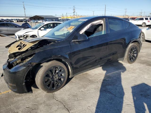 7SAYGAEE2PF745999 Tesla Model Y 