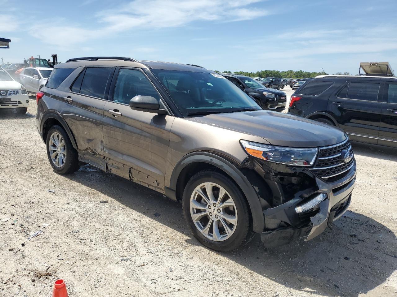 Lot #3316837688 2021 FORD EXPLORER X