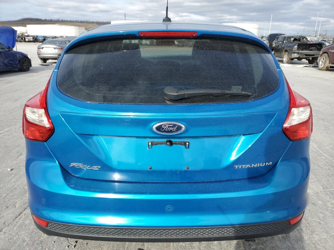 2012 Ford Focus Titanium vin: 1FAHP3N28CL144818