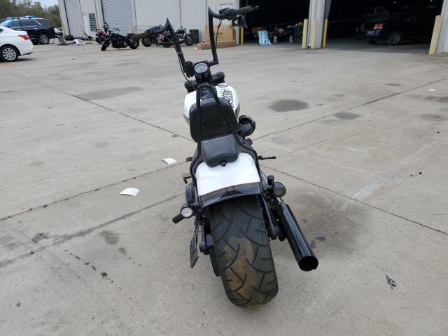 2017 HARLEY-DAVIDSON FXSE 1HD1TG913HB957494