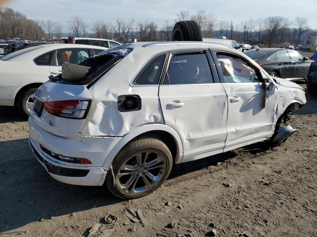 WA1GFCFS1GR017087 2016 Audi Q3 Prestige