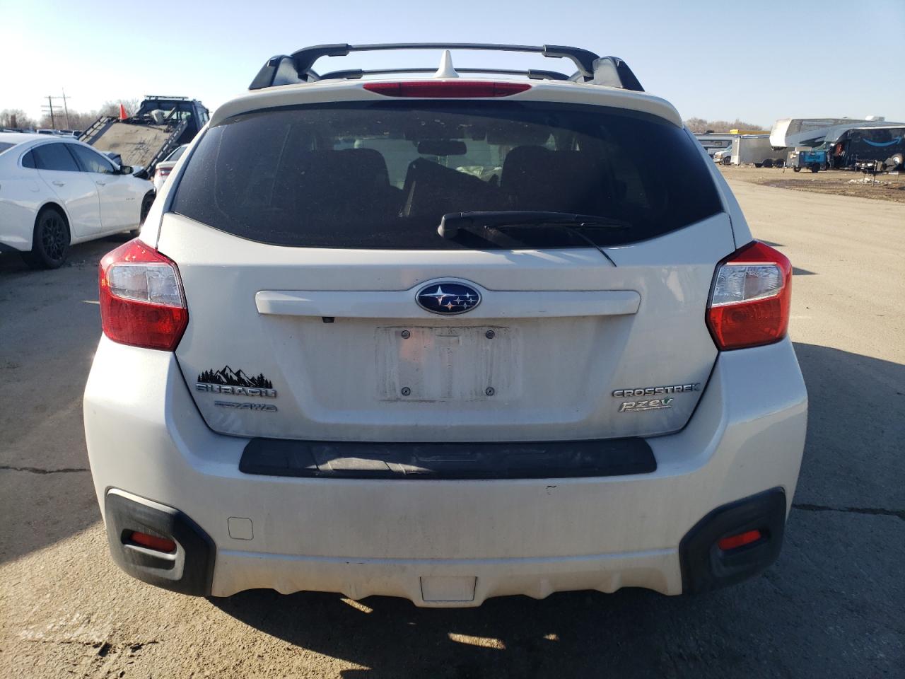 2016 Subaru Crosstrek Premium vin: JF2GPADC6G8309442