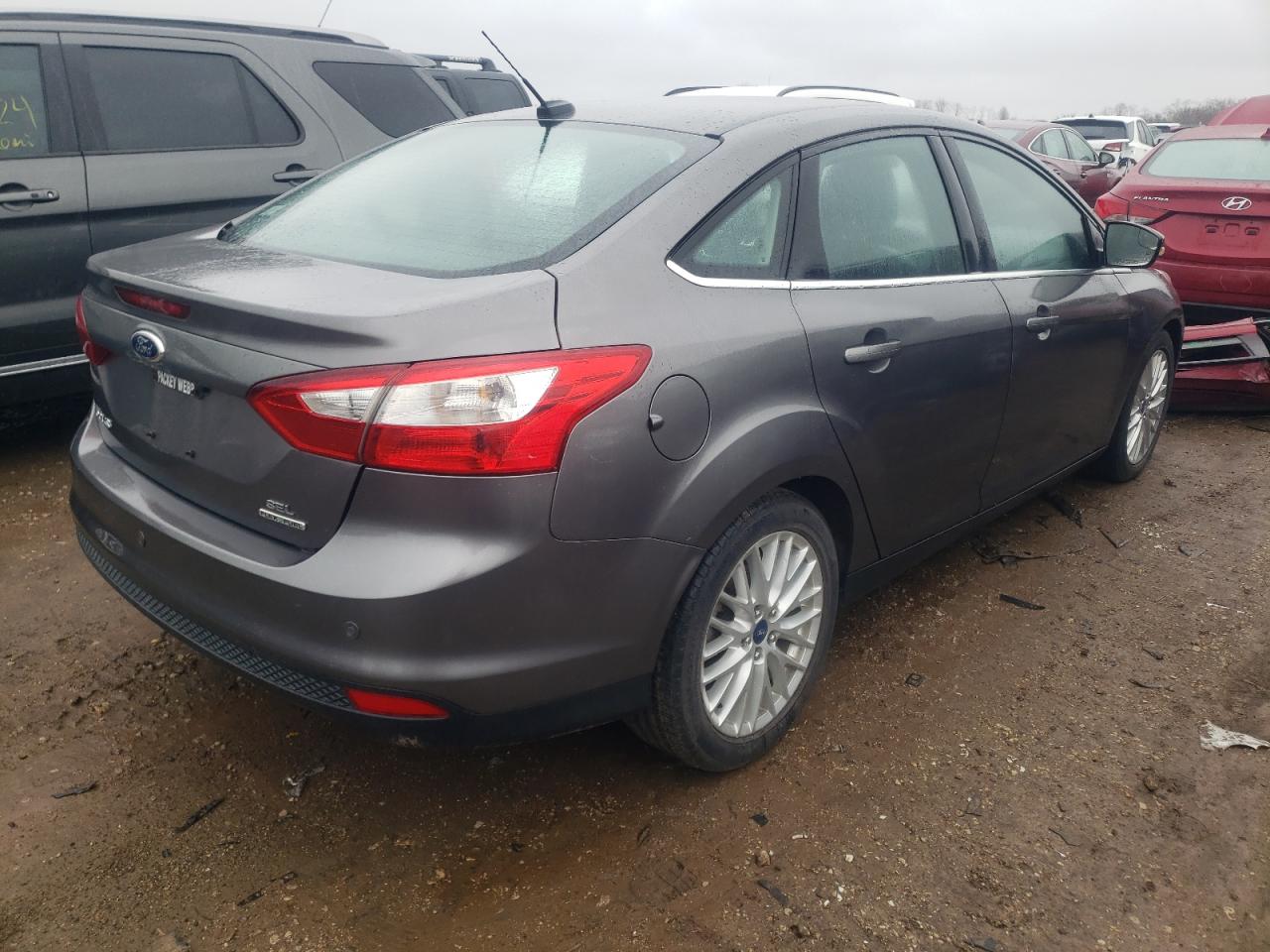 1FAHP3H29CL446047 2012 Ford Focus Sel