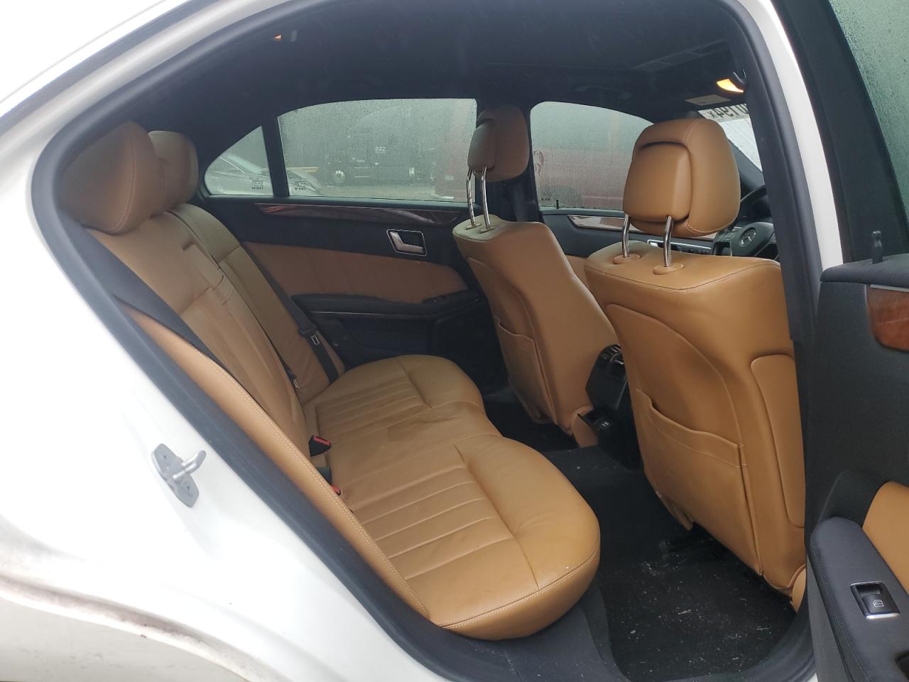 WDDHF5KB7DA742575 2013 Mercedes-Benz E 350