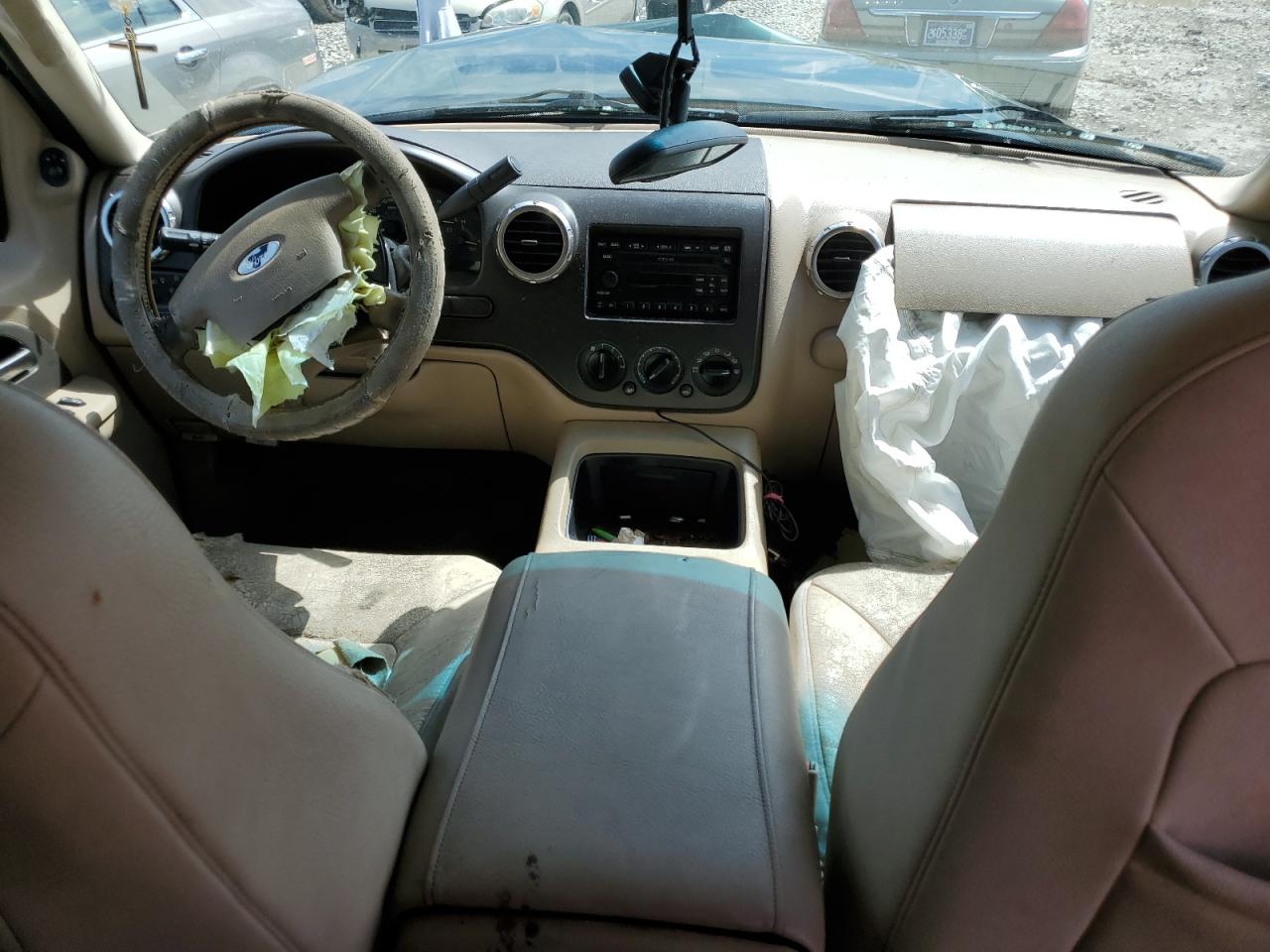 1FMRU15W73LB53505 2003 Ford Expedition Xlt