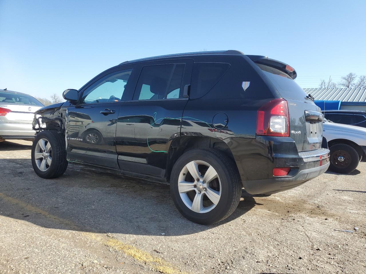 2015 Jeep Compass Latitude vin: 1C4NJDEB6FD105468