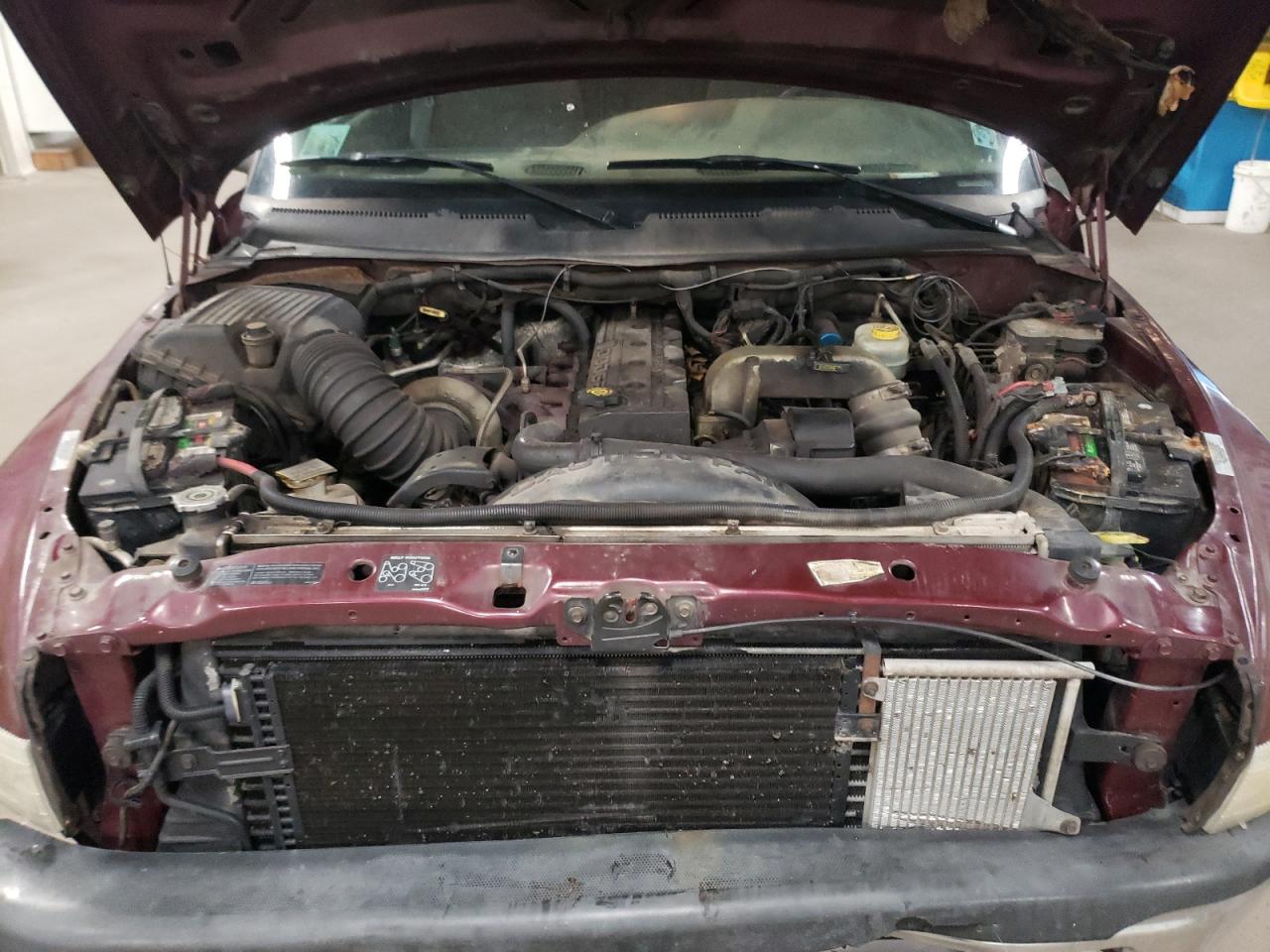 1B7MF3364YJ137675 2000 Dodge Ram 3500