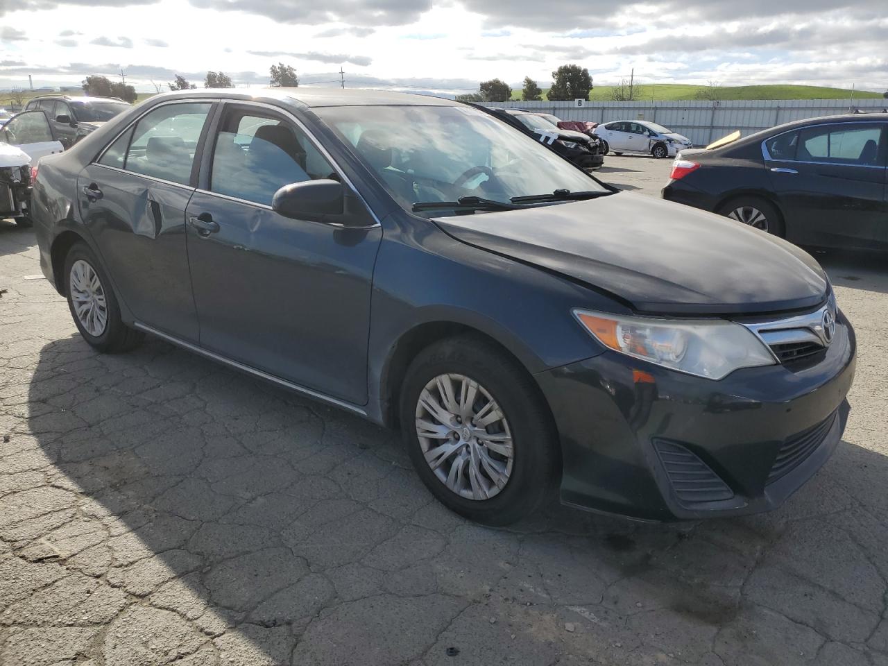 2014 Toyota Camry L vin: 4T1BF1FK0EU313406