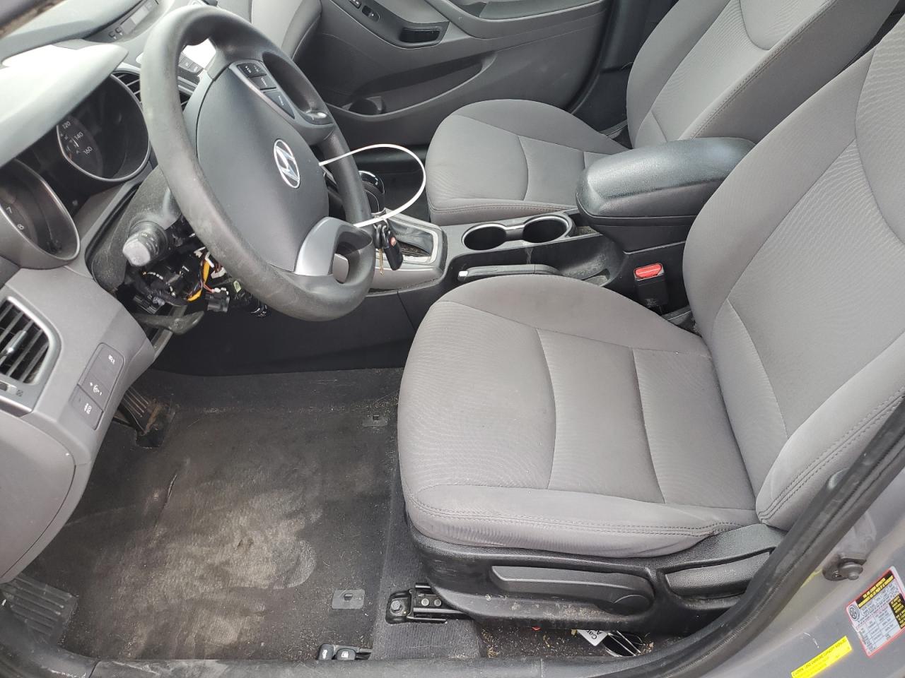 2016 Hyundai Elantra Se vin: 5NPDH4AE4GH688030