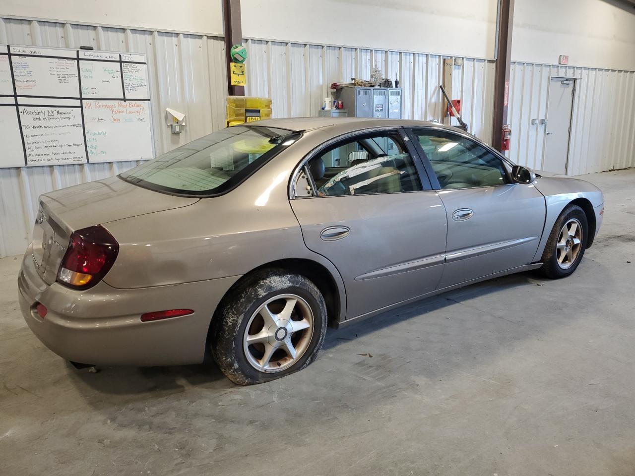 1G3GR64H214249014 2001 Oldsmobile Aurora