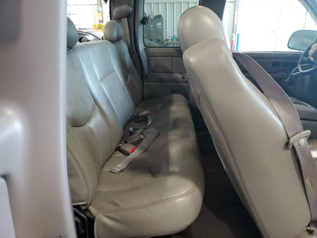 2004 GMC New Sierra C1500 VIN: 2GTEC19T541144069 Lot: 46815294