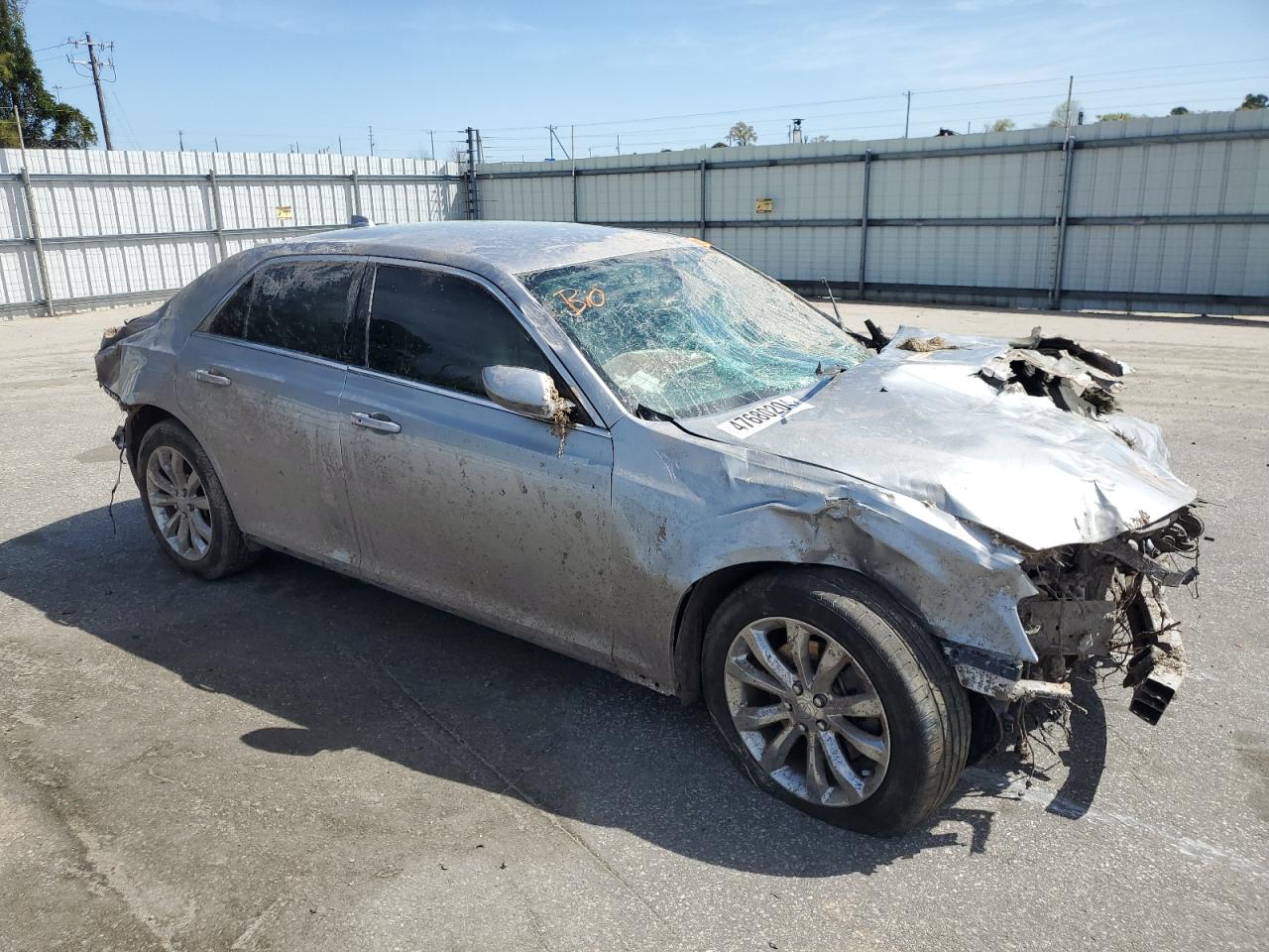 2C3CCARG8FH781921 2015 Chrysler 300 Limited