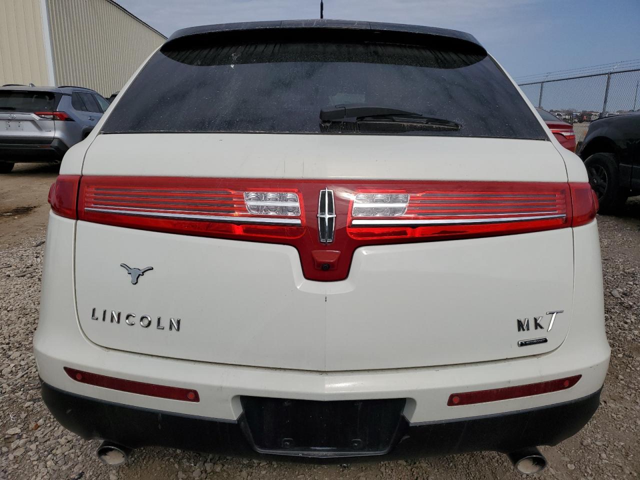 2LMHJ5AT5DBL56745 2013 Lincoln Mkt