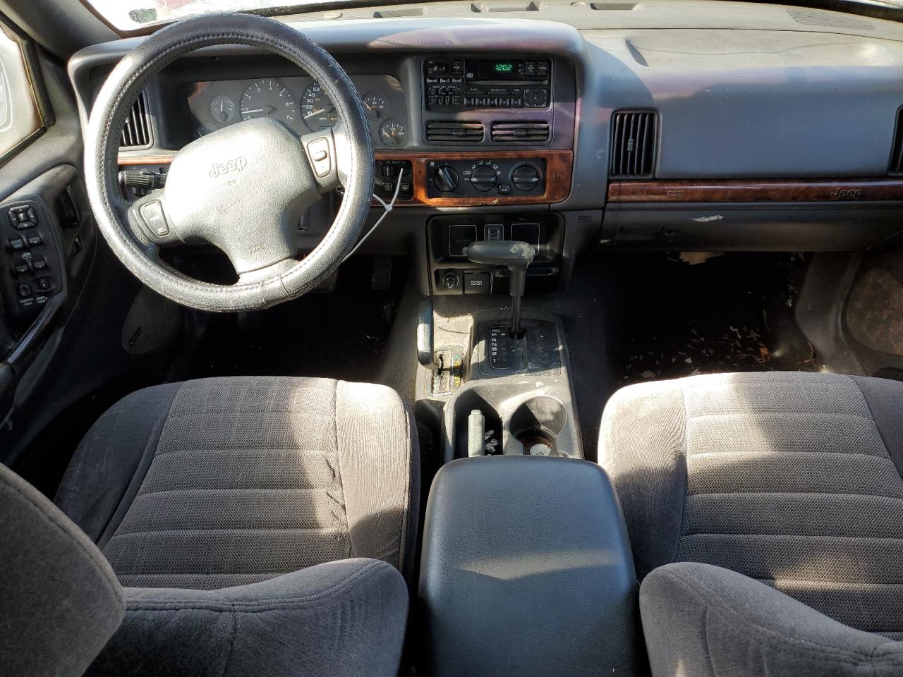 1J4GZ58S1VC605958 1997 Jeep Grand Cherokee Laredo